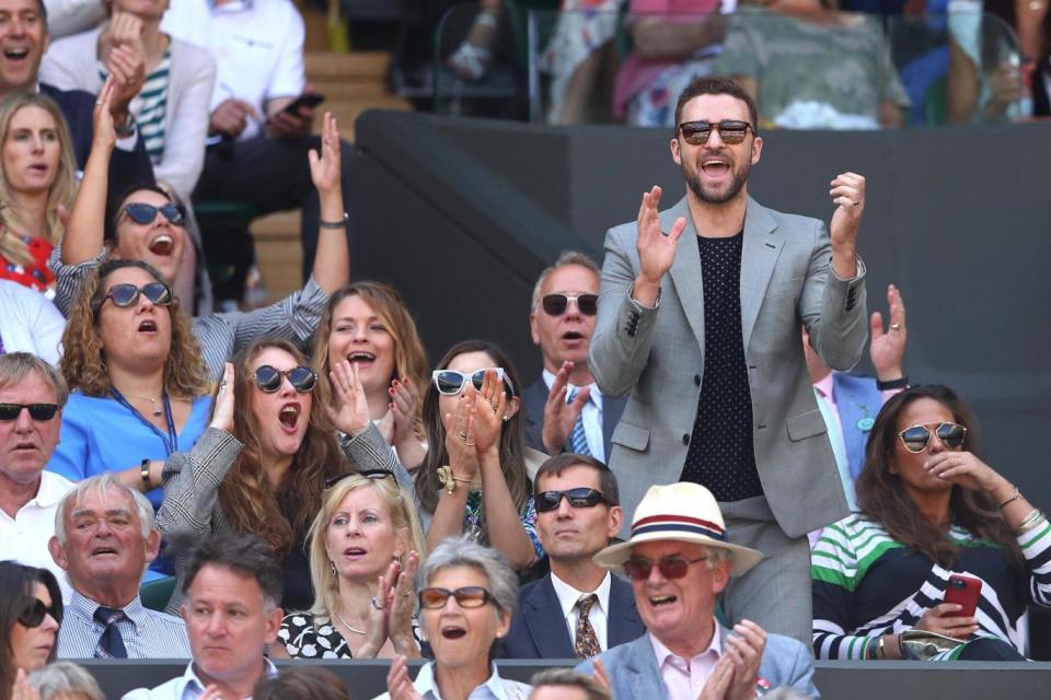 Justin Timberlake applauds a shot played by Serena Williams (Getty Images)