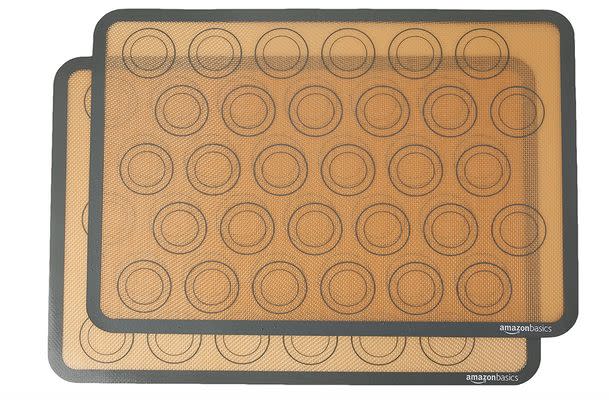 Make a 24% saving on this pair of silicone baking mats