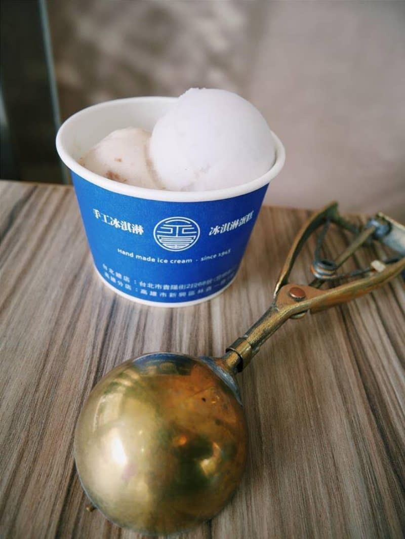 台式手工冰淇淋的獨特口感，一定要親自嚐嚐。