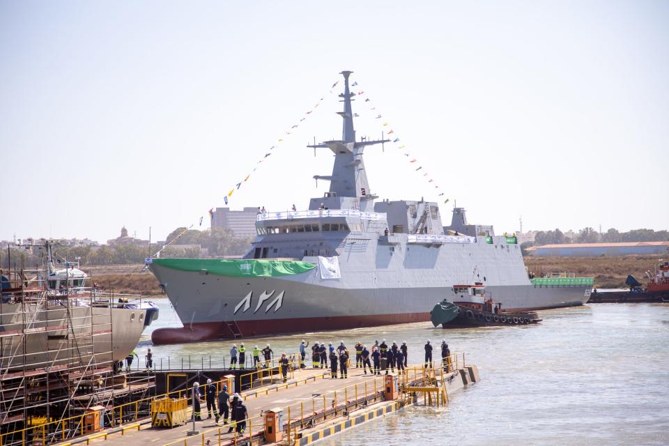 Die Korvette Al Jubail läuft am 22. Juli 2020 in der Navantia-Werft in Cádiz vom Stapel. - Copyright: Juan Carlos Toro/Getty Images