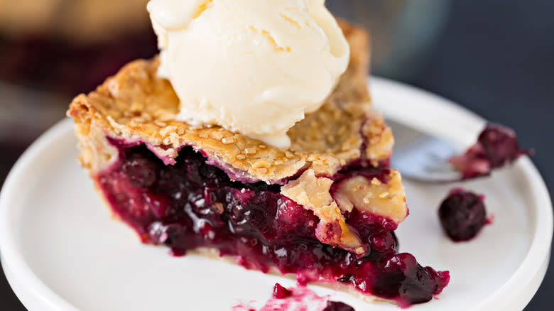 Sliced baked fruit pie