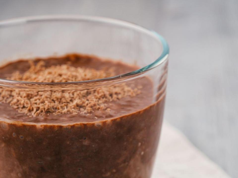 Chocolate chia mousse