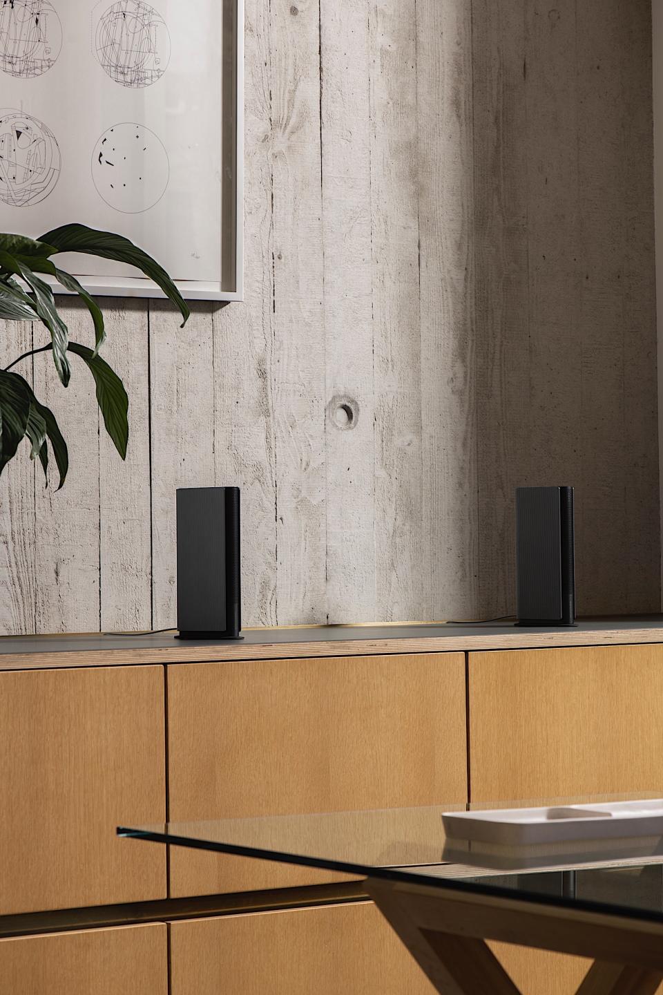 <p>With a design inspired by a book, Bang & Olufsen's Beosound Emerge is an impressively slim and full-featured speaker.</p>
