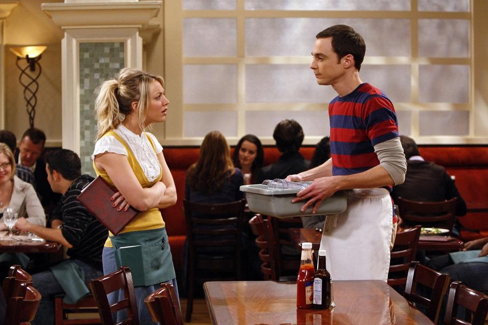 A photo from the Big Bang Theory TV show, showing Sheldon (Jim Parsons) and Penny (Kaley Cuoco)