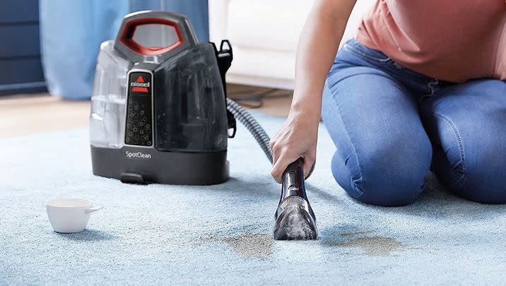 The BISSELL SpotClean portable carpet cleaner now comes with 27% off and would be a great investment buy if you have messy pets or clumsy children.