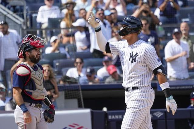 Urias becomes first Red Sox to hit grand slams on consecutive pitches,  Boston beats Yankees 8-1 - ABC News