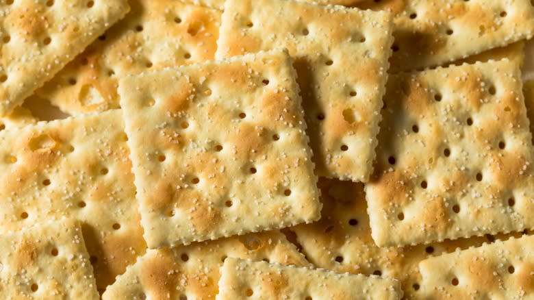 saltine crackers