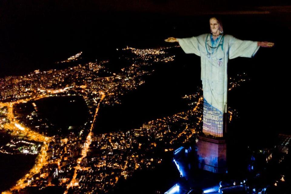 28) Christ The Redeemer Lights Up - April 2020