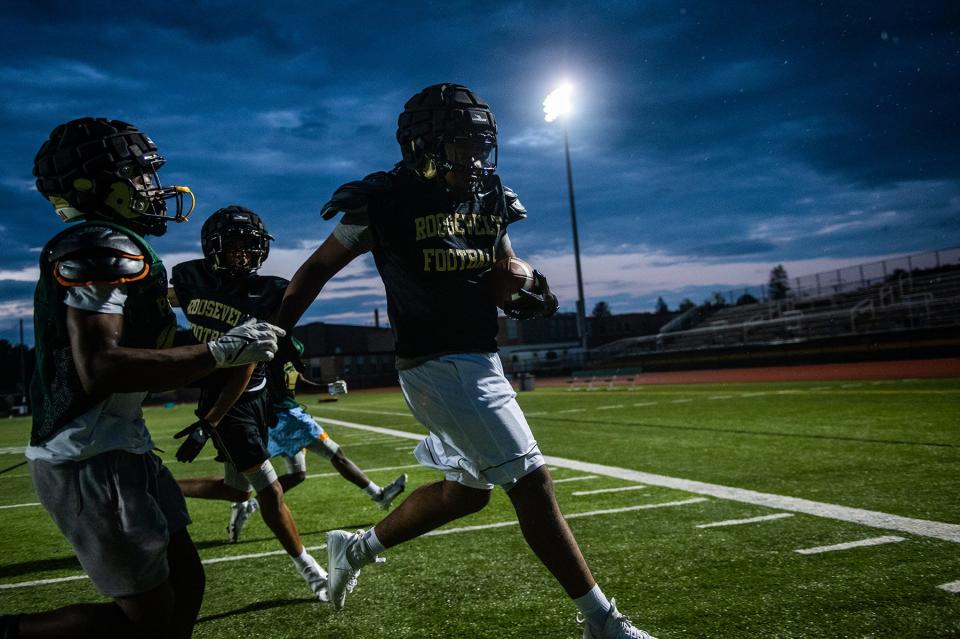 Gary Williams drives to the end zone during football practice at FDR High School in Staatsburg, NY on Wednesday, August 24, 2022. KELLY MARSH/FOR THE POUGHKEEPSIE JOURNAL