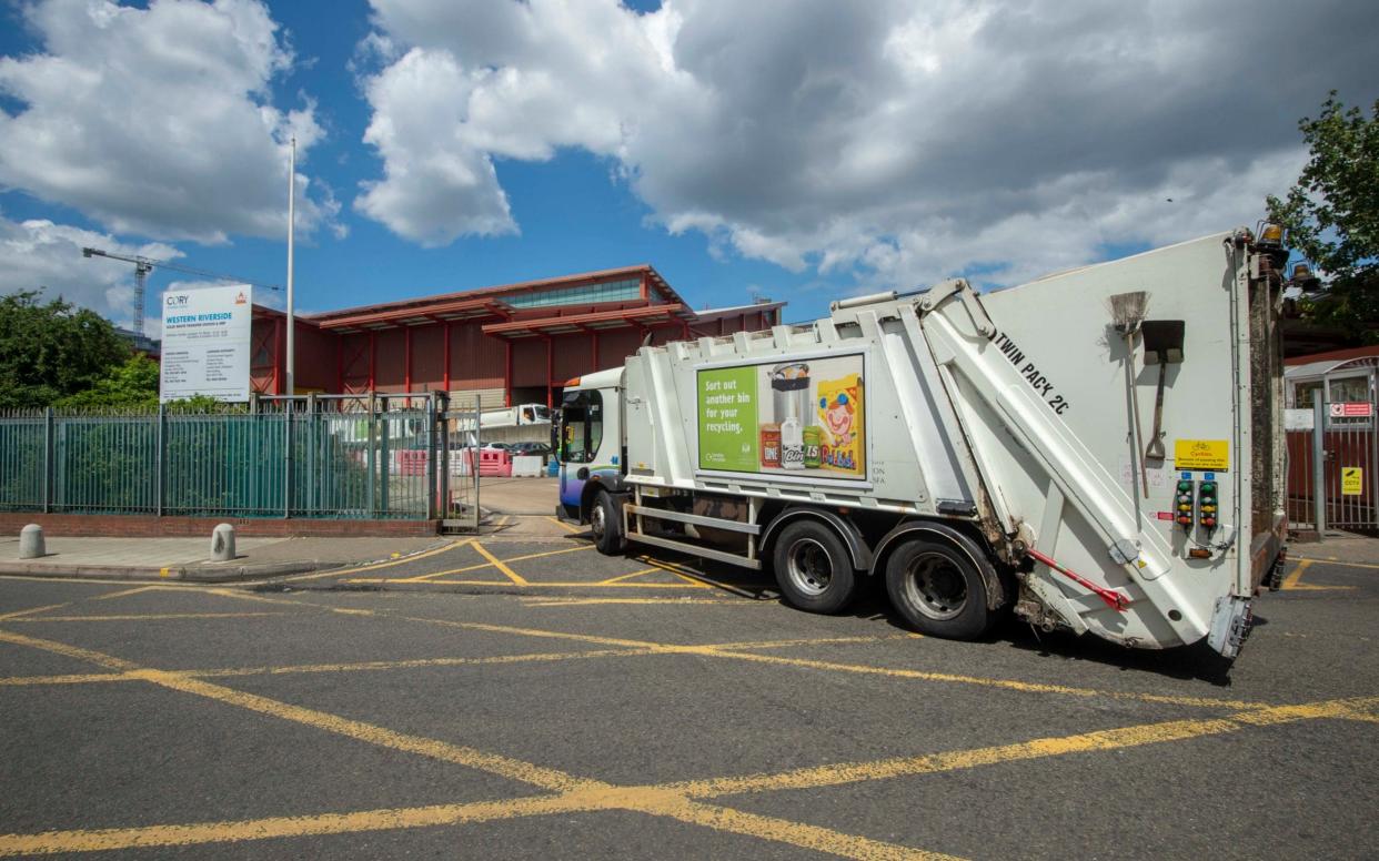 Western Riverside Waste Authority recycling facility in Wandsworth, which is operated by Cory Riverside Energy - Paul Grover for the Telegraph