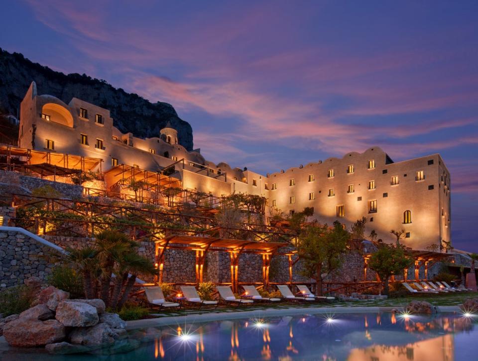     (Monastero Santa Rosa)