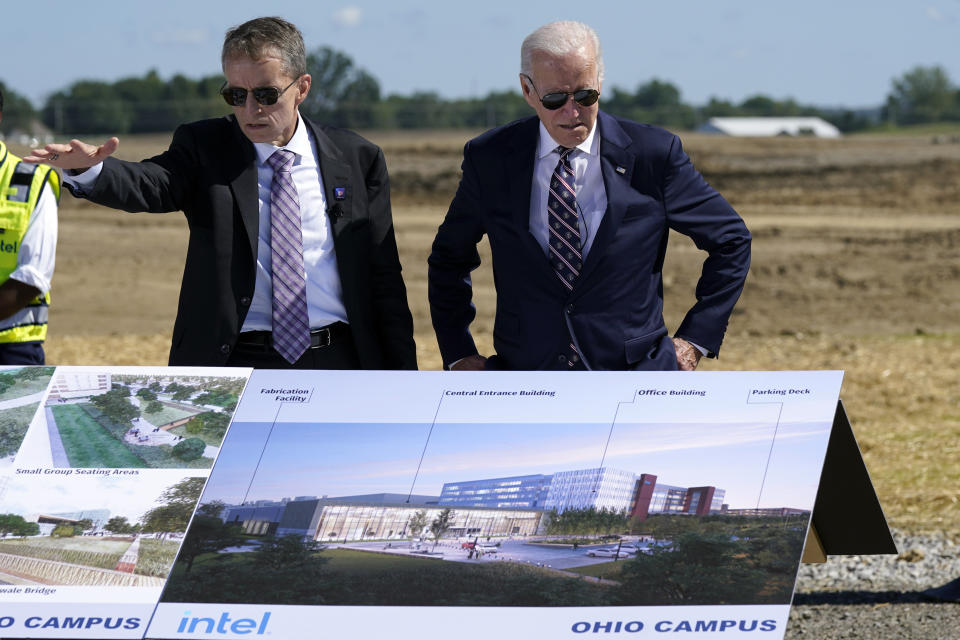 President Joe Biden listens as Intel CEO Pat Gelsinger speaks at the groundbreaking of the new Intel semiconductor manufacturing facility in New Albany, Ohio, Friday, Sep. 9, 2022. (AP Photo/Manuel Balce Ceneta)