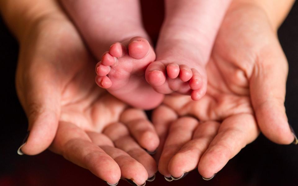 Thousands of women could lose access to NHS-funded IVF thanks to new cost-saving proposals [Photo: Getty]