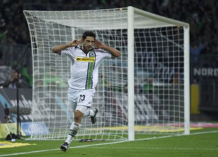 Football Soccer - Borussia Moenchengladbach v Bayern Munich - German Bundesliga - BORUSSIA PARK, Moenchengladbach, Germany - 05/12/15 Borussia Moenchengladbach's Lars Stindl scores the second goal against Bayern Munich REUTERS/Ina Fassbender