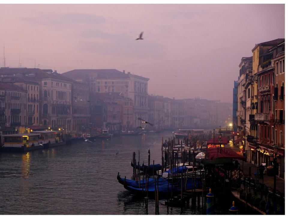 Pollution coronavirus Venice Grand Canal