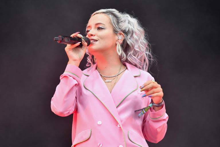 Lily Allen: I tried to avoid being a woman because my father spoke about them in a derogatory way