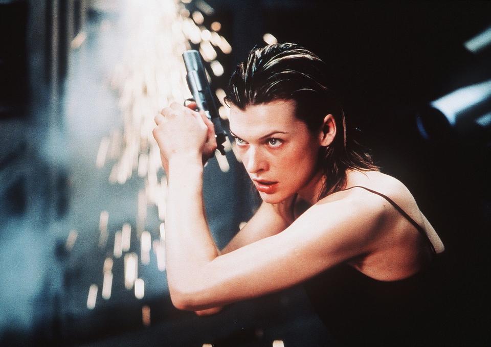 Milla Jovovich Resident Evil - 2002