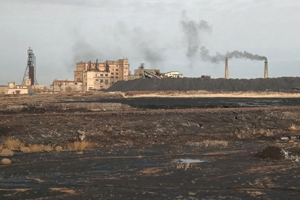 全球鋼鐵業龍頭阿塞洛米塔爾（ArcelorMittal）位於中亞國家哈薩克加拉甘達州（Karaganda）的柯斯登柯（Kostenko）礦場28日發生火災，至少造成32人死亡、14人失蹤。（法新社）