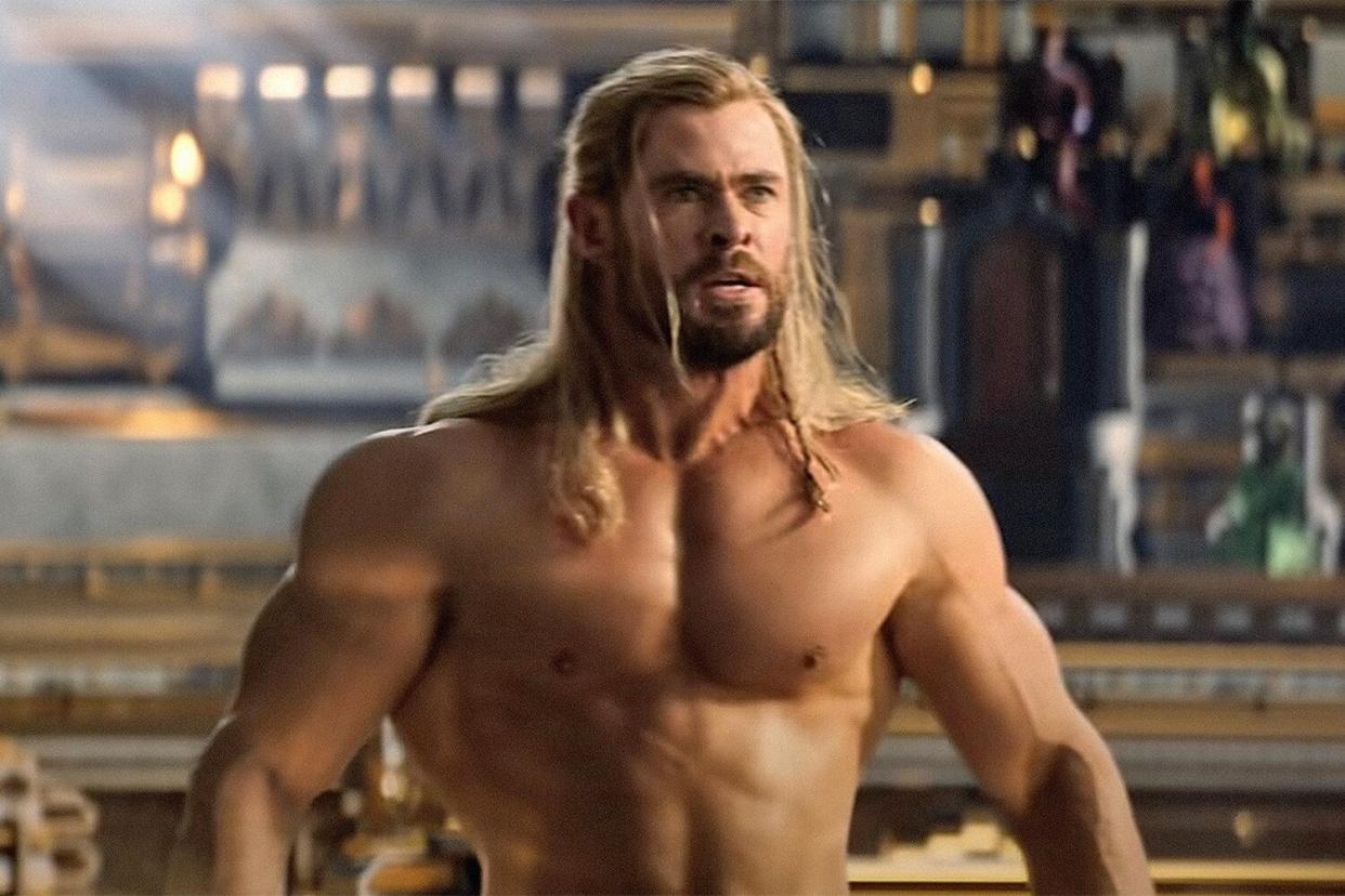 THOR: LOVE AND THUNDER, Chris Hemsworth as Thor, 2022.