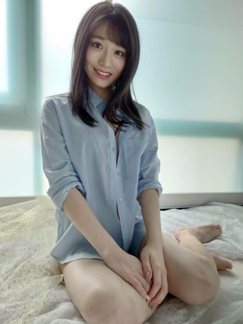 ▲河北彩花打敗三上悠亞，成為日本AV界銷售最好的女優。（圖/河北彩花推特）