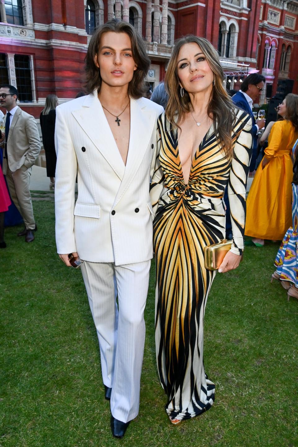 Damian and Elizabeth Hurley (Dave Benett/Getty Images for Vic)