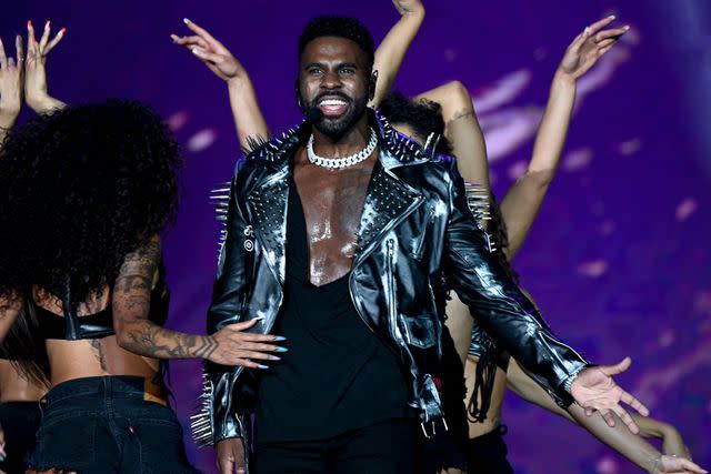 <p>MAURO PIMENTEL/AFP via Getty</p> Jason Derulo performing in Brazil in September 2022.