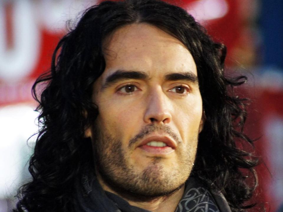 Schwere Vorwürfe gegen Russell Brand. (Bild: imago/YAY Images)