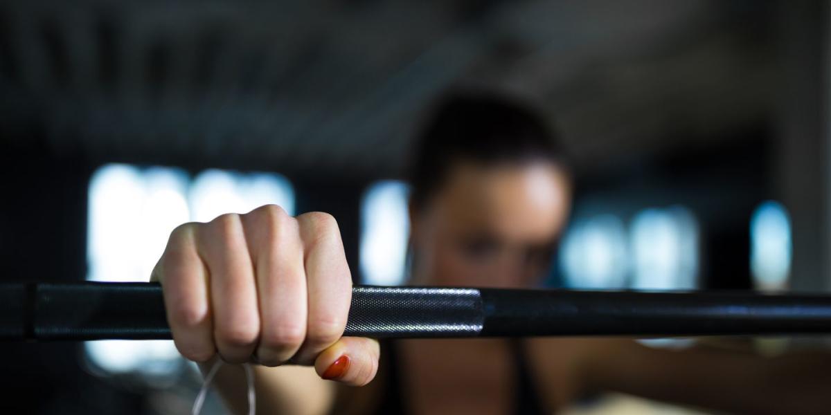 Best Grip Strength Exercises To Do At Home And The Gym Ranked