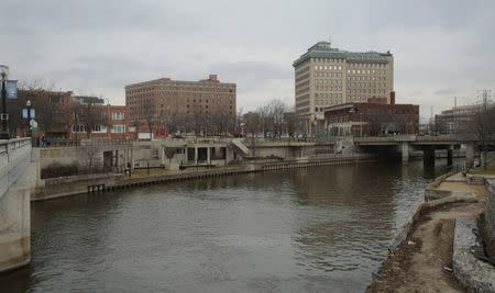 The Flint River is seen flowing thru downtown in Flint, Michigan, in this December 16, 2015 file photo. REUTERS/Rebecca Cook/Files