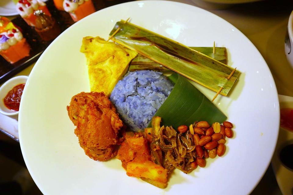 Beach Road Kitchen - nasi lemak