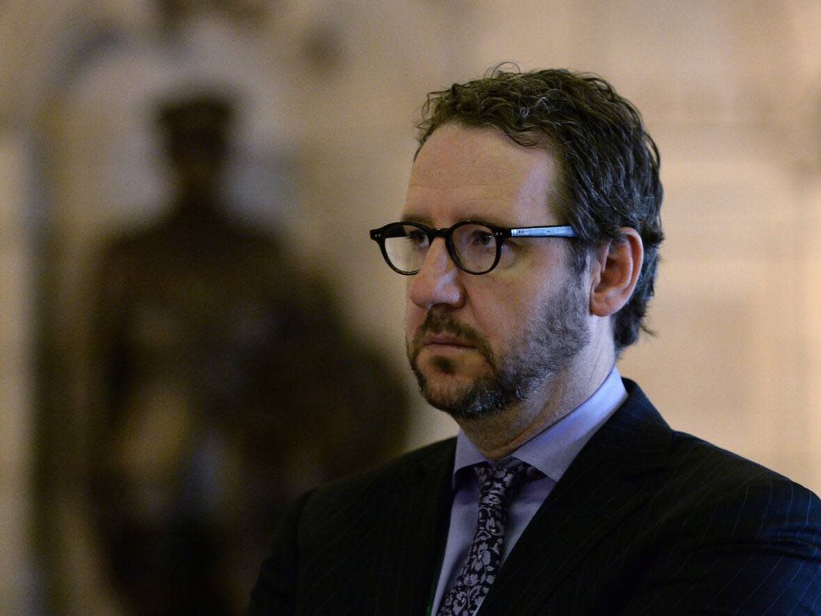 The College of Psychologists of Ontario expressed concern about a number of Jordan Peterson's tweets, including one in which he called Gerald Butts, the former principal secretary of Prime Minister Justin Trudeau, a 'prik' (sic). (Canadian Press - image credit)