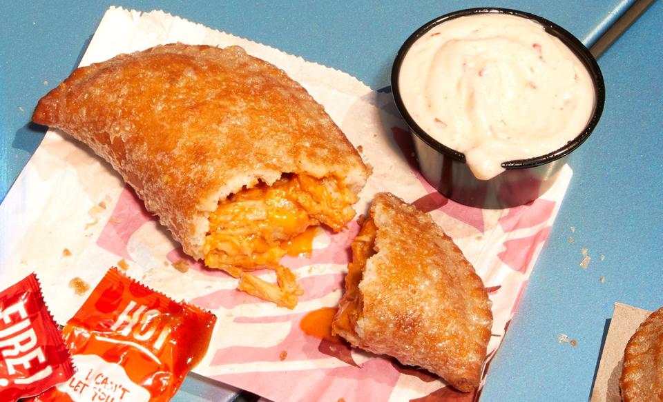 Taco Bell Cheesy Chicken Crispanada