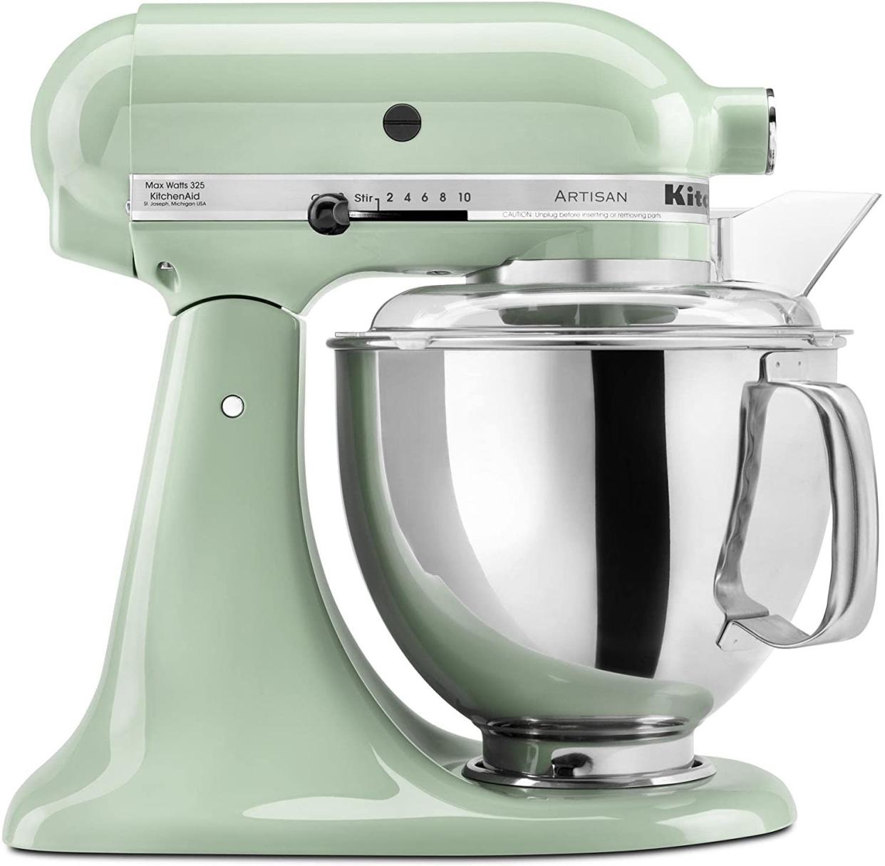 Artisan Series 5 Quart Tilt-Head stand mixer pistachio color