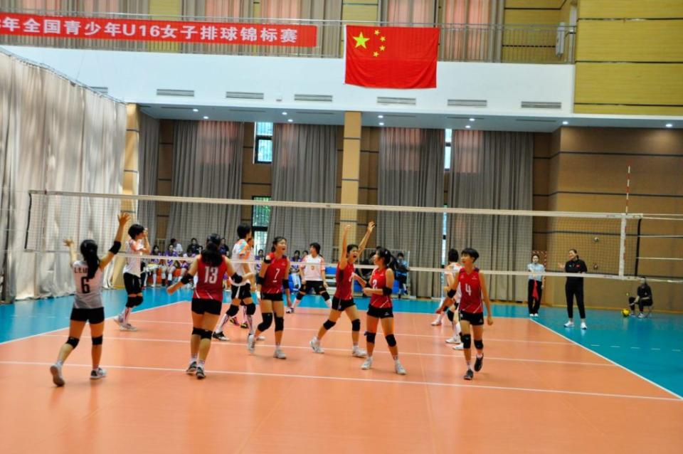 香港少年排球隊明日將與天津體校爭入全國青少年U16女子排球錦標賽決賽。