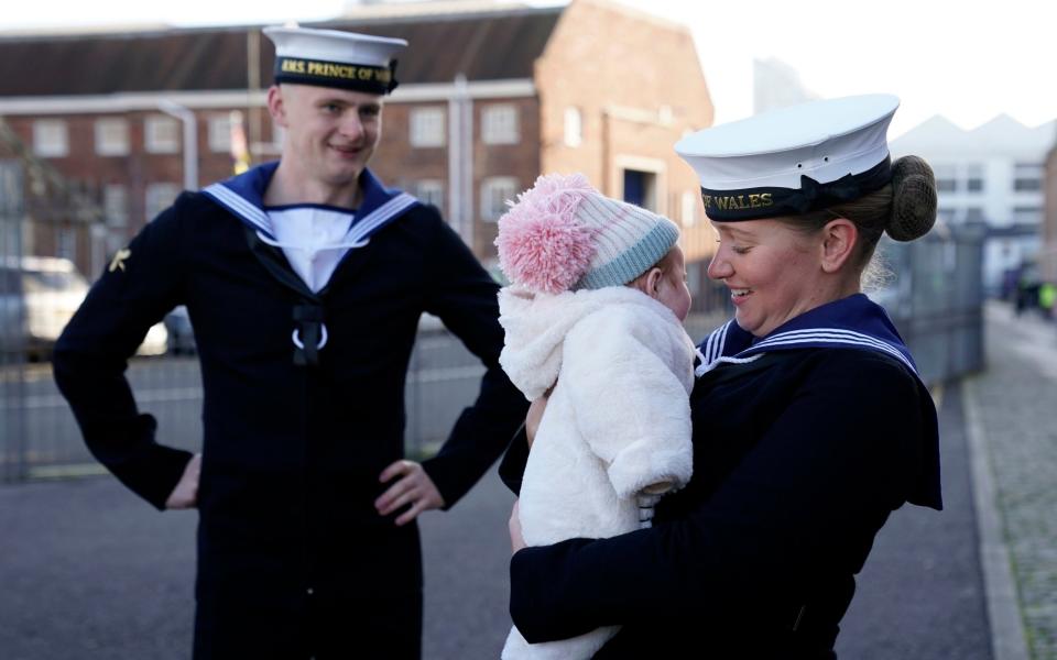 AB Lucy Phillips and her fiance AB Luke Gorst meet new family member, Heidi