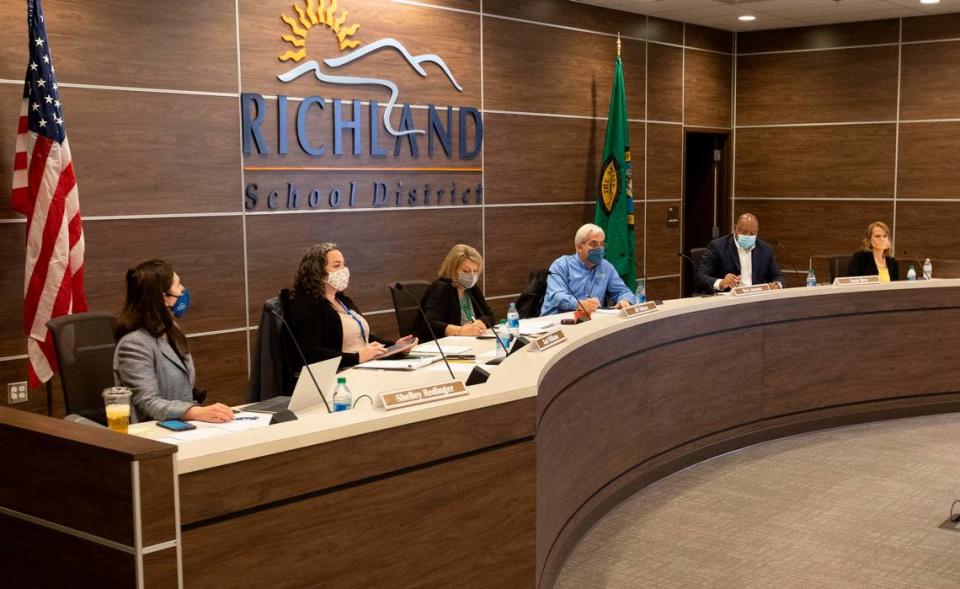 Richland School Board meeting this week.