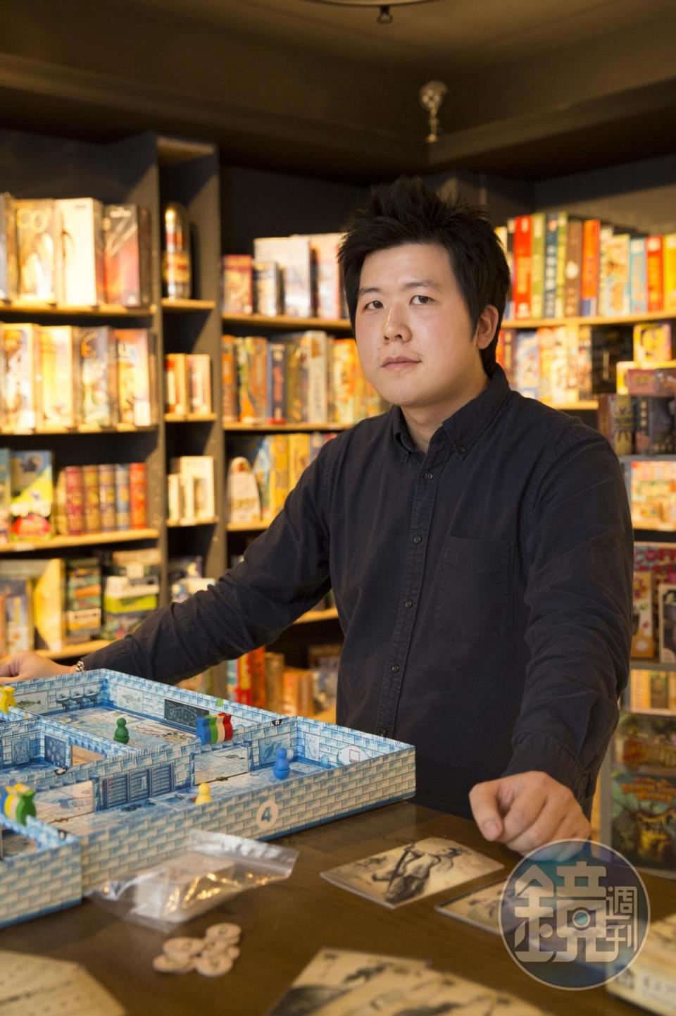 台灣桌遊店經營型態以店內遊玩為主，孫傳坤認為疫情可能導致一波關店潮。（資料照片）