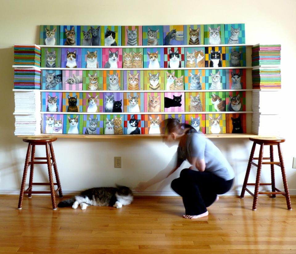 《虎年畫百貓》為台灣藝術家陳岳琳的計劃，只要飼主捐贈約合新台幣4,000元給任一與貓咪照護等相關團體，她即無償為飼主繪製其寵貓頭像，已有105幅畫作，將於今年4月4日至9日在台北限期展出。   圖：澔岳國際／提供