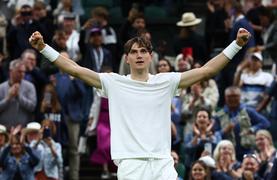 Tennis - Wimbledon - All England Lawn Tennis and Croquet Club, London, Britain - July 2, 2024 Britain's Jack Draper celebrates after winning his first round match against Sweden's Elias Ymer REUTERS/Matthew Childs