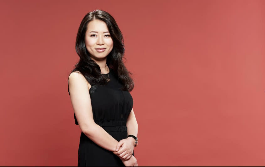 <p>Lu Zhang 28 anni, fondatrice NewGen Capital. Ha iniziato creano nanosensori biometrici per testare il diabete, poi ha venduto il progetto incassando 10 milioni di dollari. Si è fatta largo nella Silicon Valley fino a fondare, nel 2014, la sua azienda, la NewGen. Ha investito sino a ora in 38 progetti tecnologici, raccogliendo oltre 100 milioni di dollari. </p>