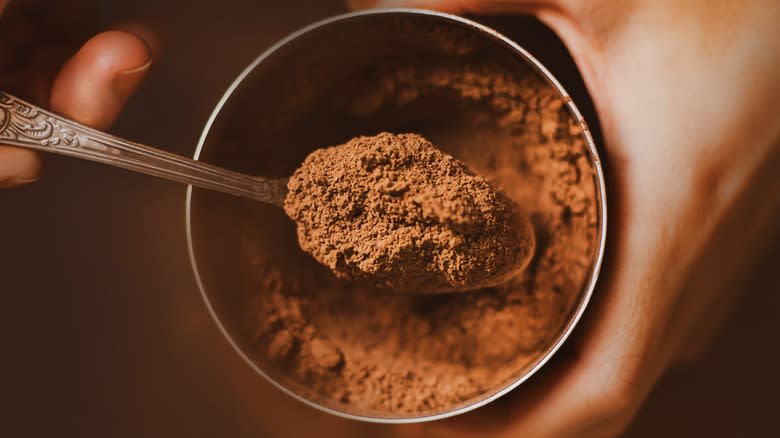 a spoonful of instant coffee