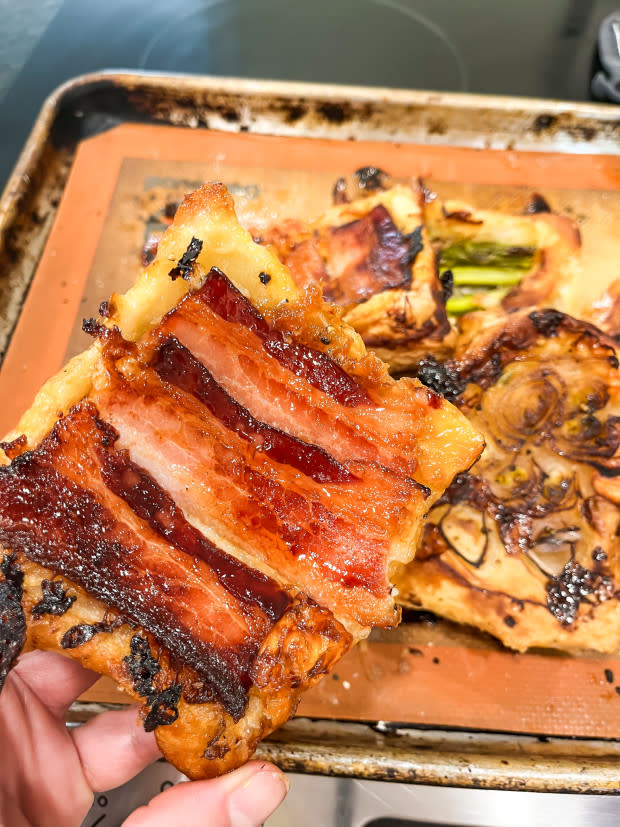 Bacon and mozzarella upside-down pastry