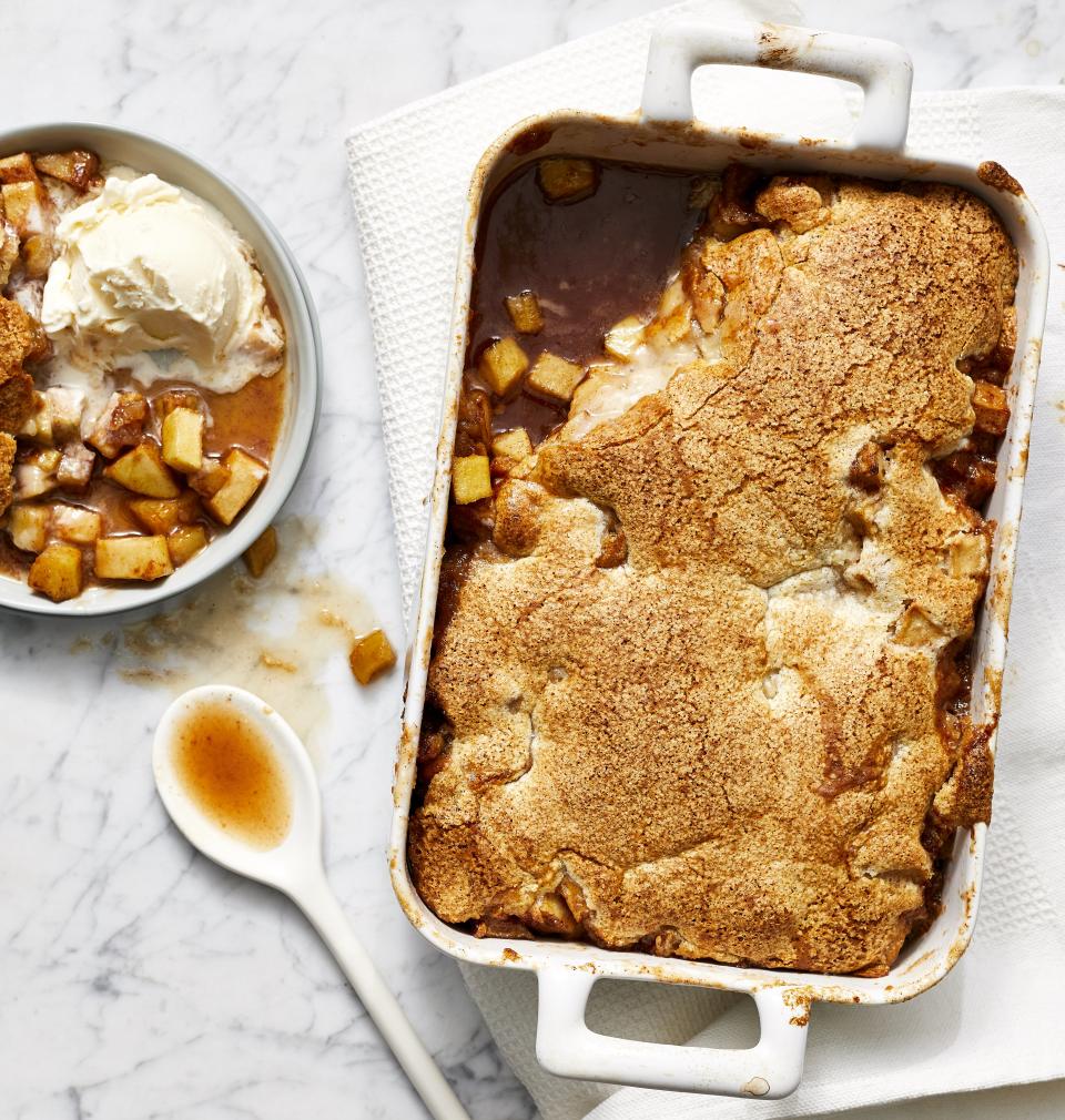 Easy Apple Cobbler