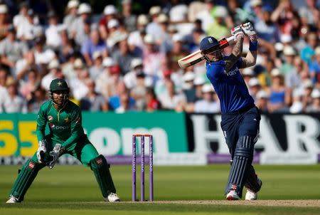Britain Cricket - England v Pakistan - Third One Day International - Trent Bridge - 30/8/16 England's Alex Hales in action Action Images via Reuters / Paul Childs Livepic EDITORIAL USE ONLY.