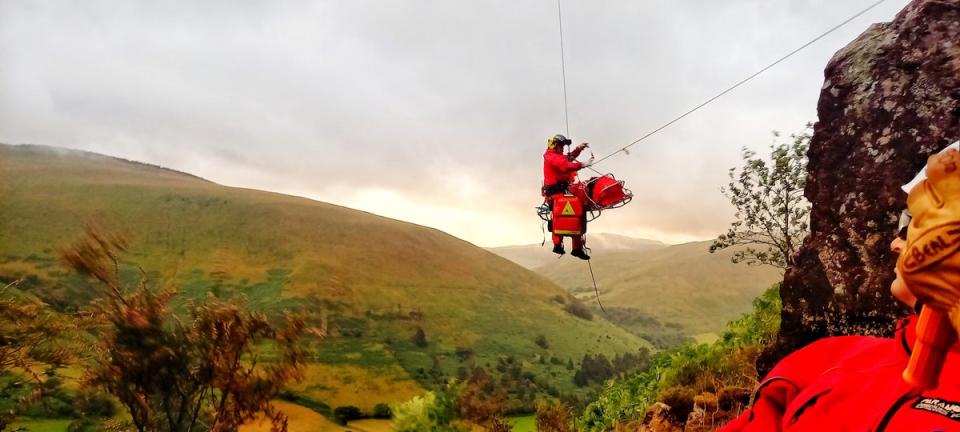 A man is airlifted from Cader Idris in North Wales (Aberdyfi Search and Rescue)