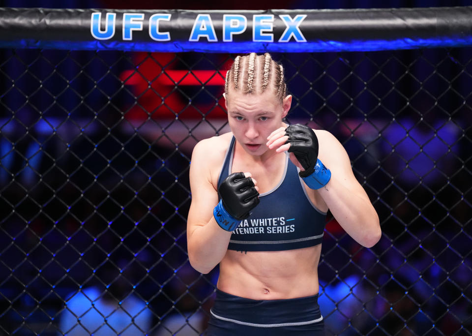 LAS VEGAS, NEVADA – AUGUST 30: Viktoriia Dudakova of Russia prepares to fight Maria Silva of Brazil in a strawweight fight during Dana White’s Contender Series season six, week six at UFC APEX on August 30, 2022 in Las Vegas, Nevada. (Photo by Chris Unger/Zuffa LLC)