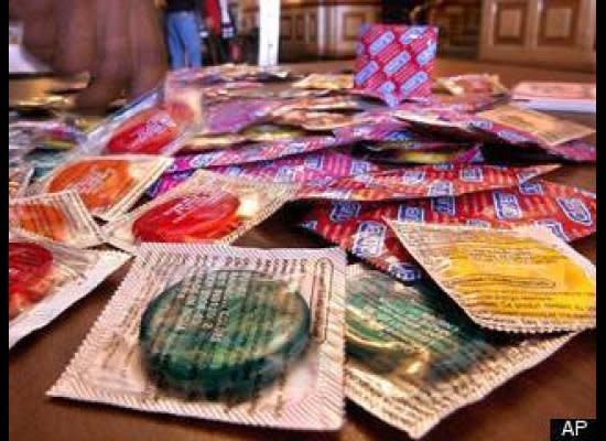 Condom use has increased in the past two decades, becoming a normative behavior in the U.S. One in four participants reported using a condom during their most recent intercourse experience. The rate went up to over 30 percent for single people.      Condoms were used twice as often with casual sex partners as with relationship partners, a trend consistent for both men and women across age groups.      About 70 to 80 percent of adolescents reported using condom in the most recent time they had intercourse.      