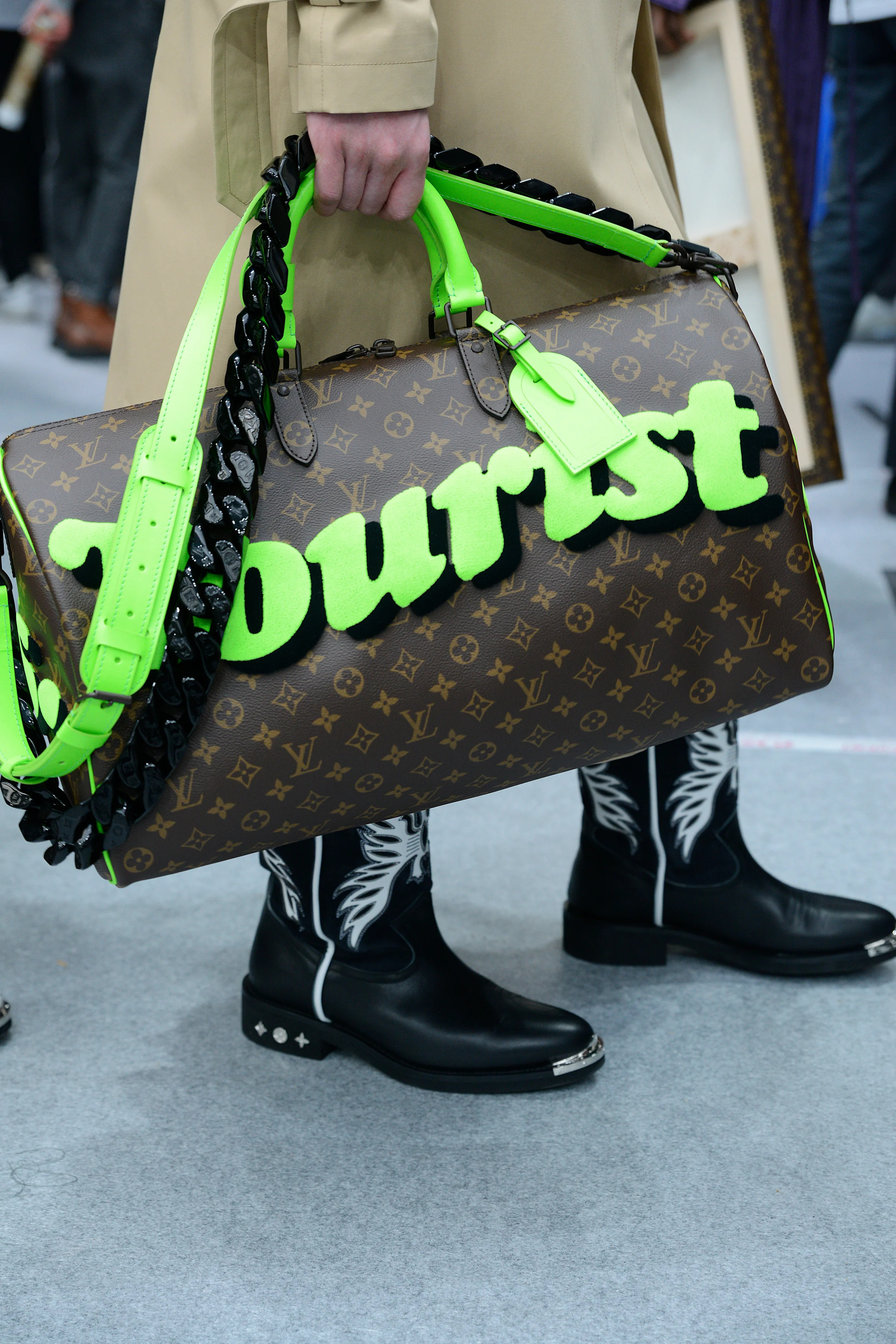 7個セット　25 LOUIS VUITTON ベルベット衣類ハンガー