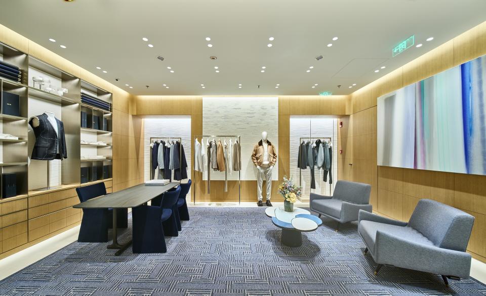 The made-to-measure section on the men’s floor at the Dior Plaza 66 store.