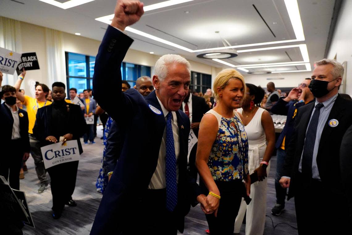 Charlie Crist arrives with his new Fiancé Chelsea Grimes before the start of the Leadership Blue Gala for the Florida Democratic Party on Saturday, July 16, 2022 in Tampa.